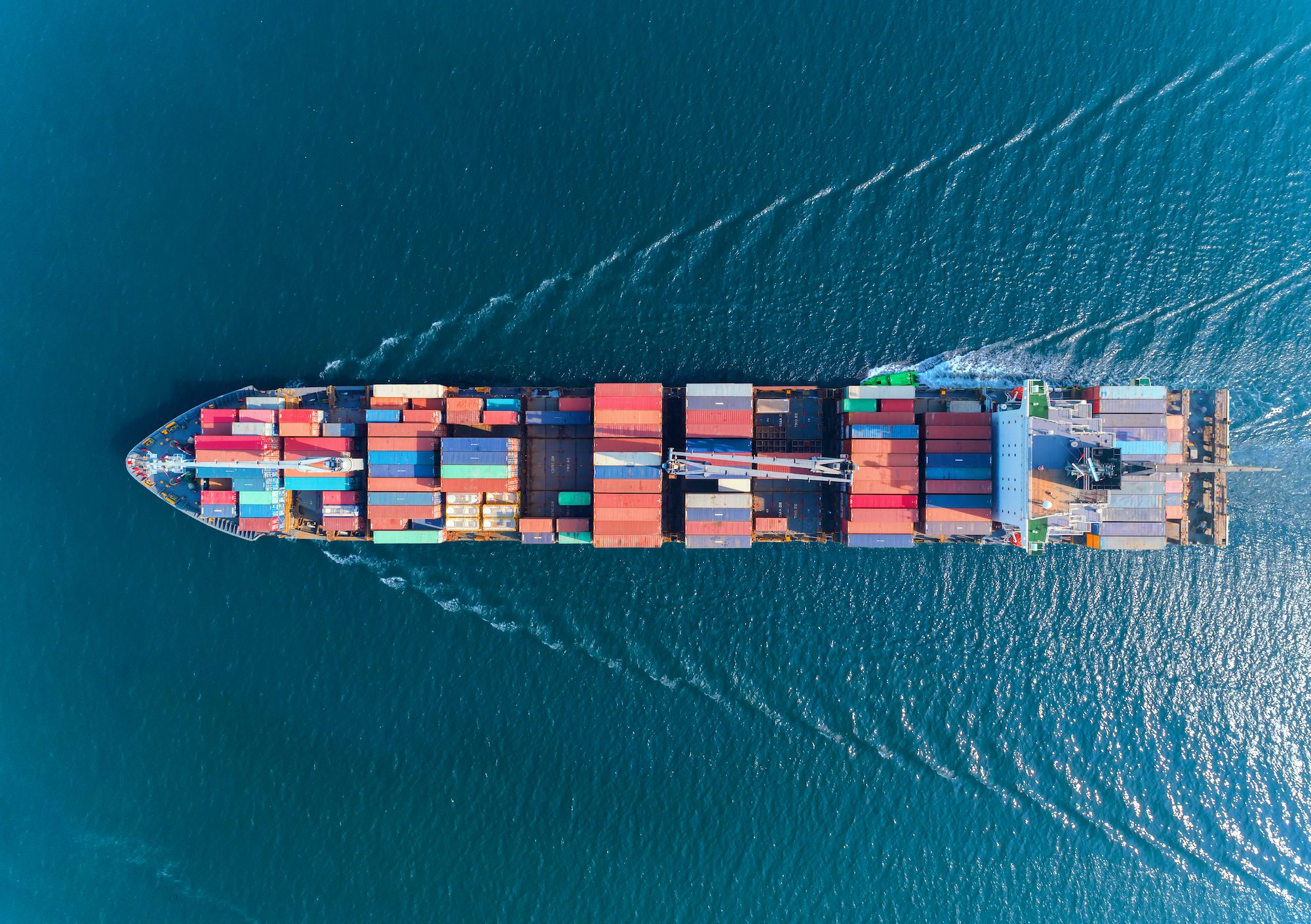 Ngành vận tải container đối mặt với tình trạng dư thừa công suất kéo dài đến năm 2028