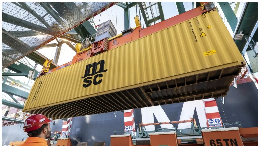 Houthi tuyên bố tấn công tàu MSC Aby