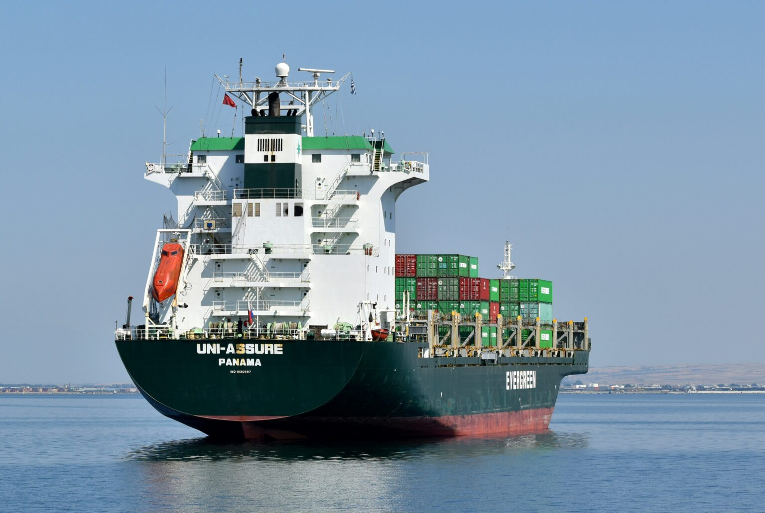 Current boxship charter boom betters previous upcycle