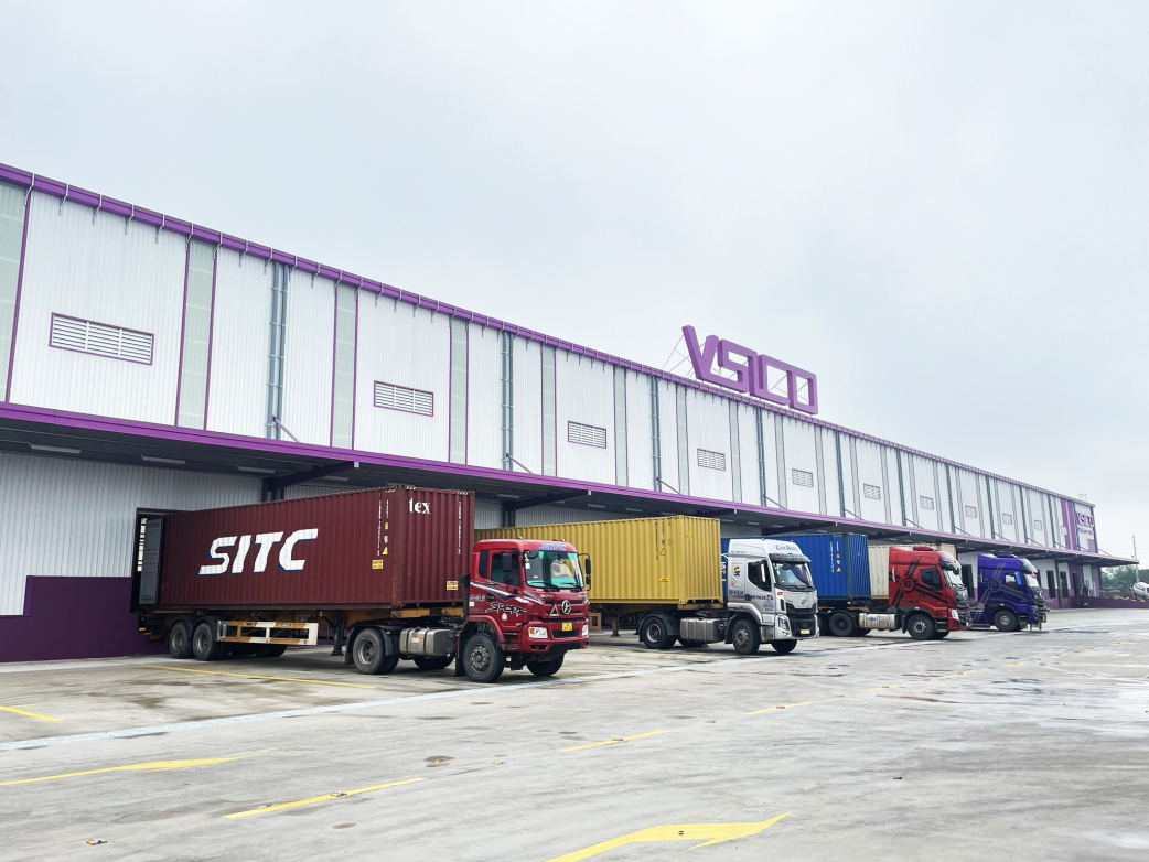Warehousing services