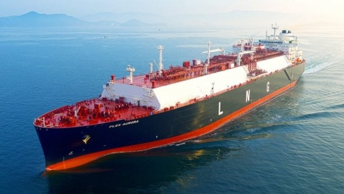 Hàn Quốc và Trung Quốc cạnh tranh trên thị trường tàu chở LNG