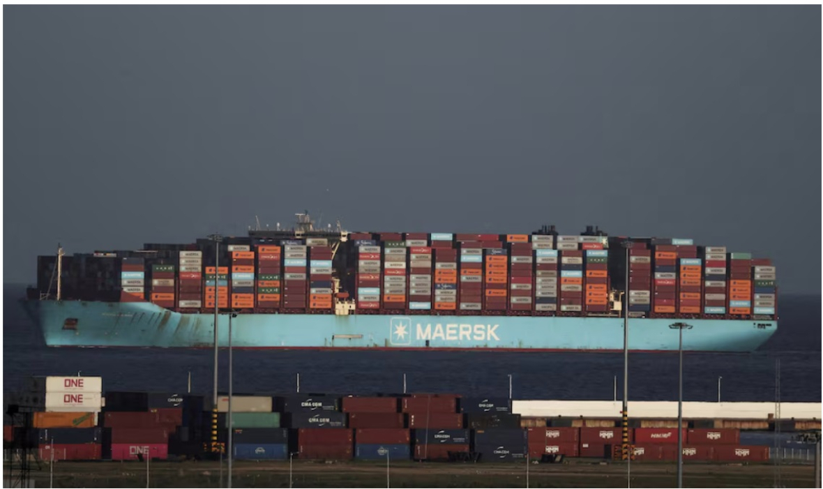 Trung Quốc yêu cầu Maersk và MSC dừng khai thác cảng tại Panama