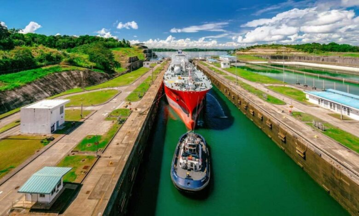 Kênh đào Panama đối mặt nguy cơ ùn tắc mới trước đợt bảo trì âu tàu tháng 6
