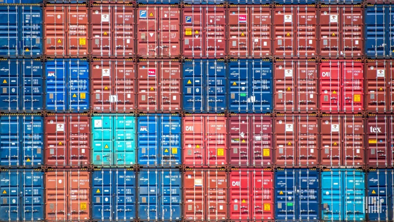Giá cước container tăng vọt 1.000 USD chỉ trong một tuần vào mùa cao điểm