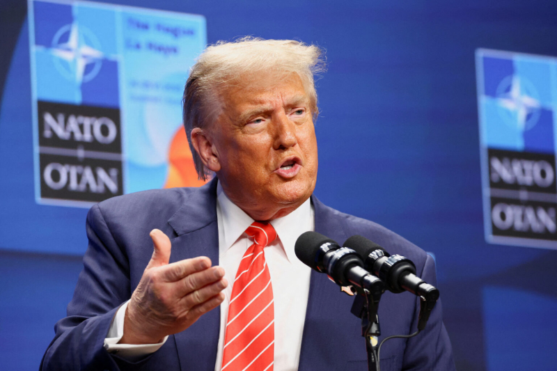 Chính sách "áp lực tối đa" của Tổng thống Trump đang bị lung lay bởi những bình luận của ông về dầu mỏ Iran