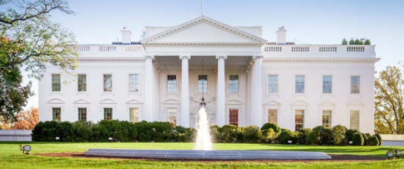 Giá dầu giảm sau khi Tổng thống Donald Trump tạm hoãn kế hoạch tấn công Iran
